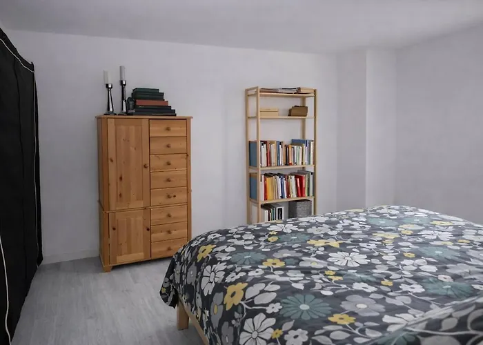 Calme Et Lumineux 페리괴