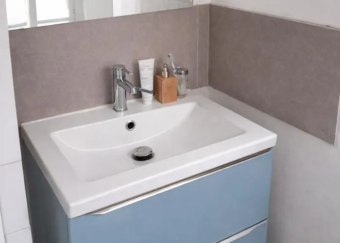 Calme Et Lumineux Appartement *